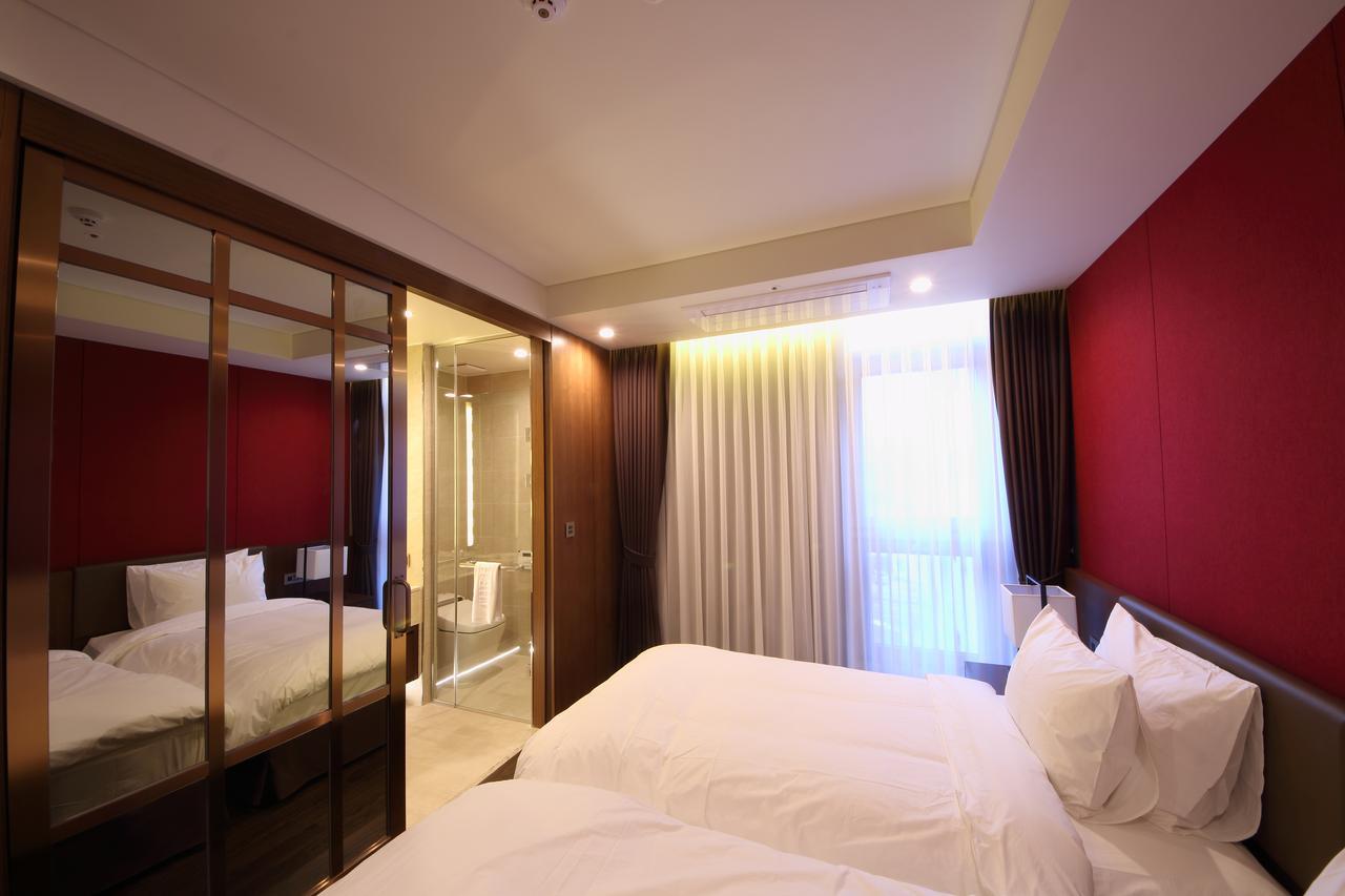Benikea The H Hotel Hwaseong Quarto foto